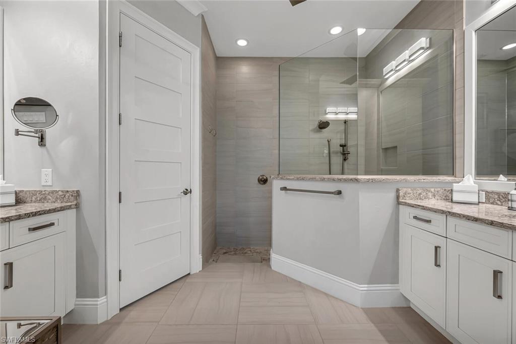 ISLES OF COLLIER PRESERVE - Residential