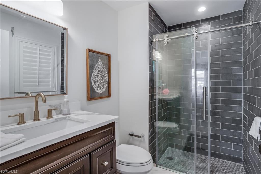 FAIRVIEW ISLES - Residential