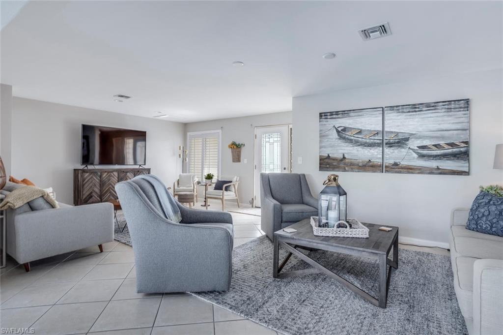 FAIRVIEW ISLES - Residential