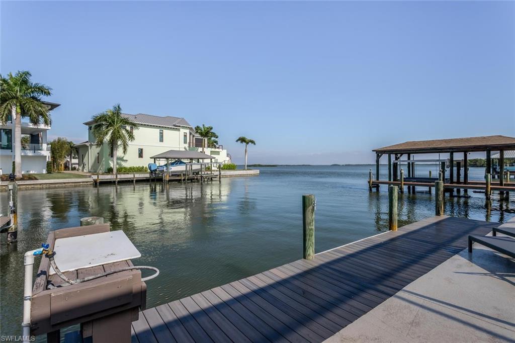 FAIRVIEW ISLES - Residential