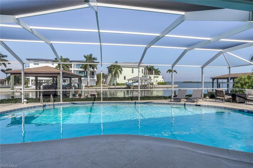 FAIRVIEW ISLES - Residential