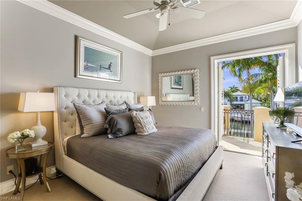 AQUALANE SHORES - Residential