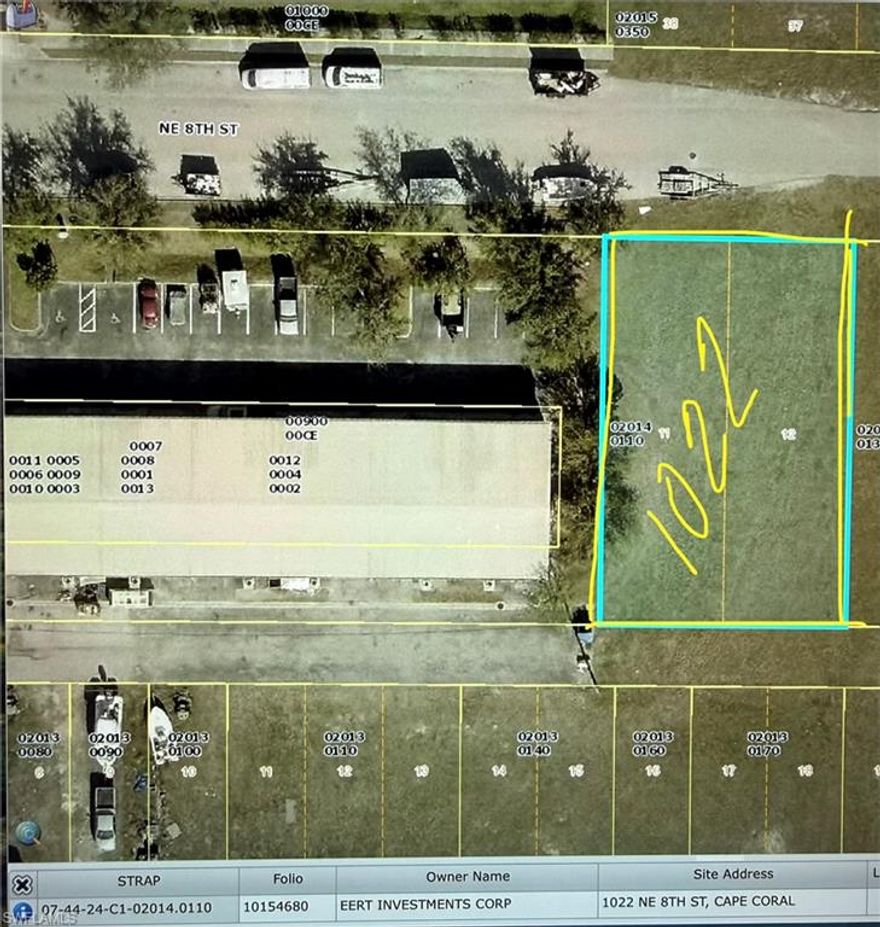 Build your Business here!Commercial lot in a growing area with city water & sewer available.High potential location.