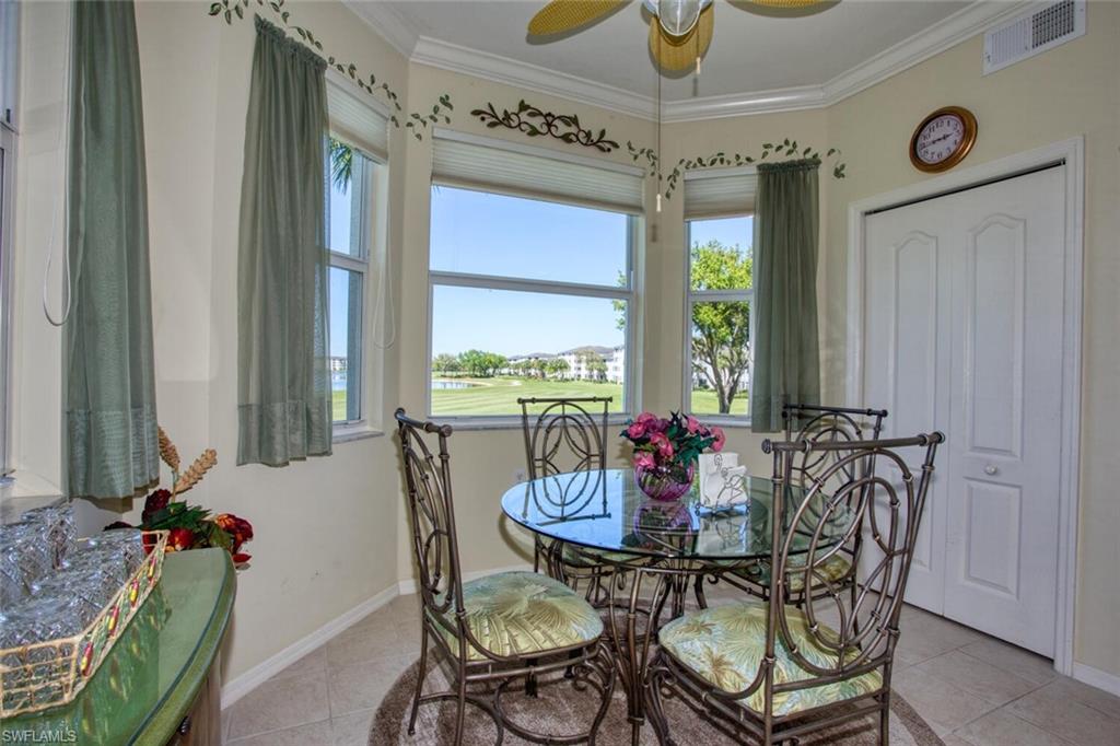 LAKESIDE GREEN - Residential