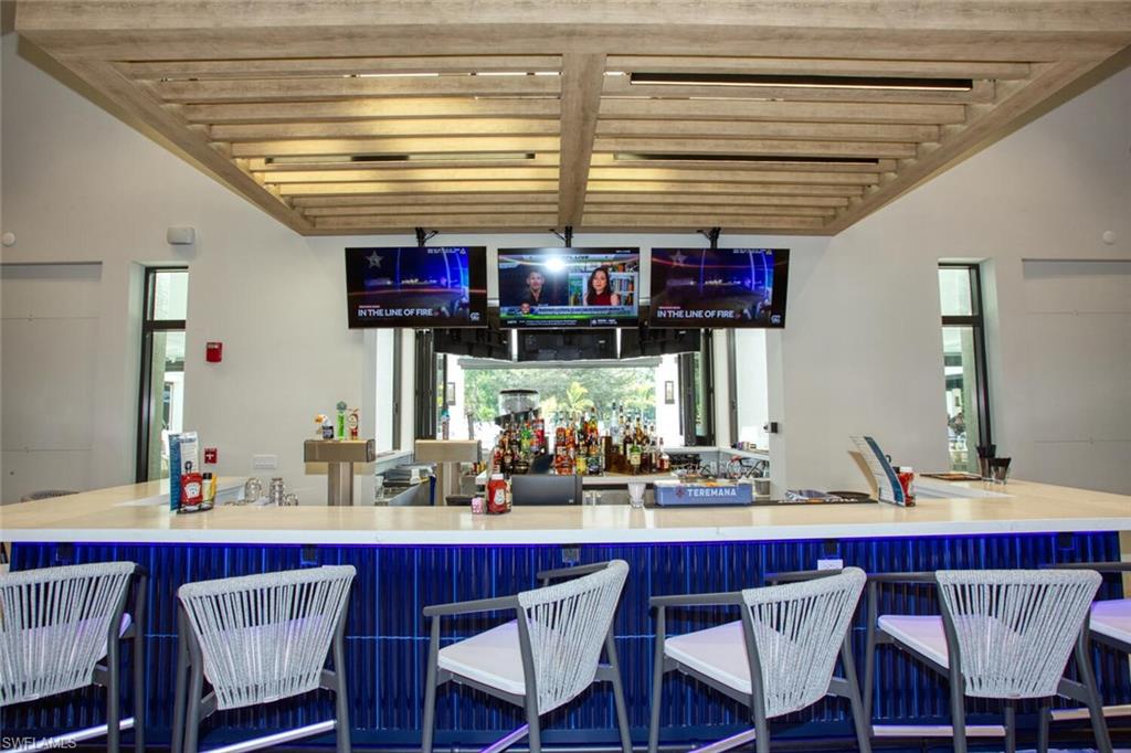 LAKESIDE GREEN - Residential