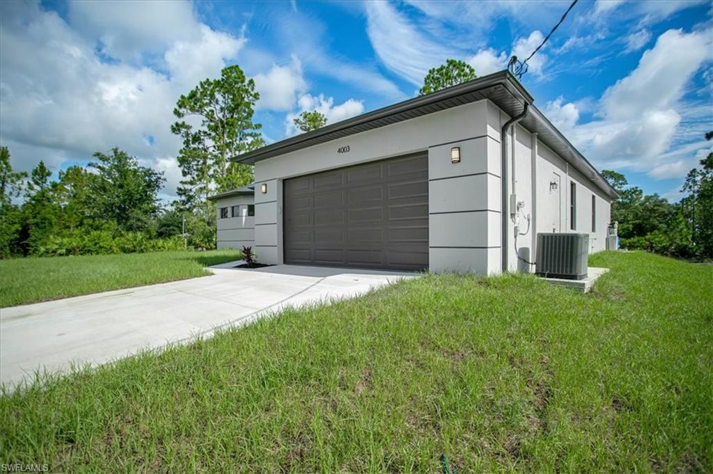 LEHIGH ACRES - Residential
