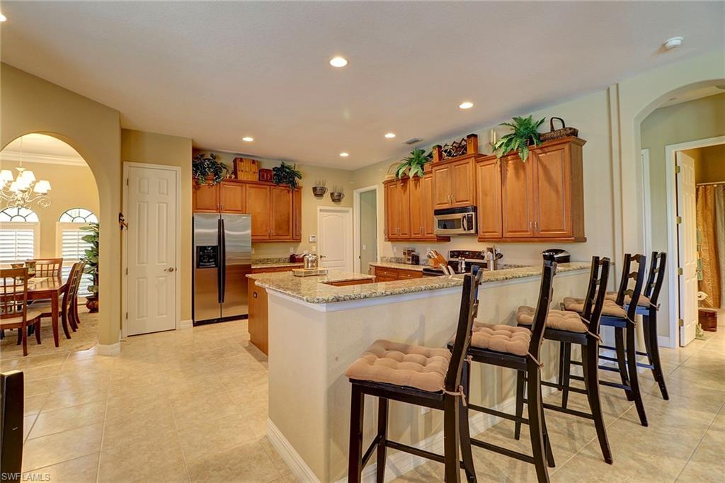 TROPICAL COVE - Residential