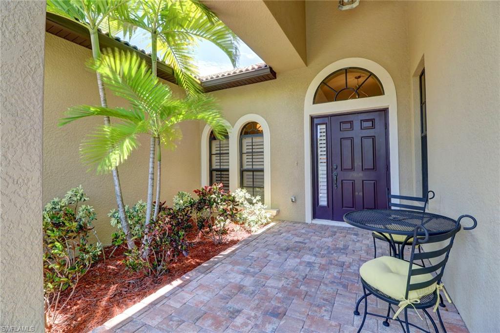 TROPICAL COVE - Residential