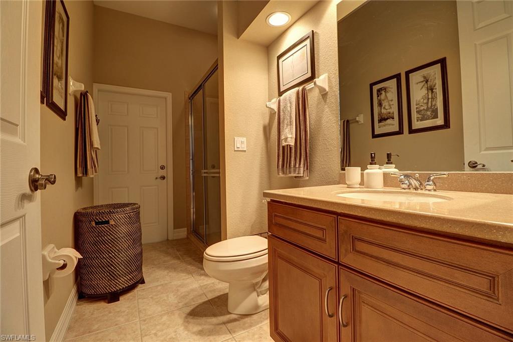 TROPICAL COVE - Residential