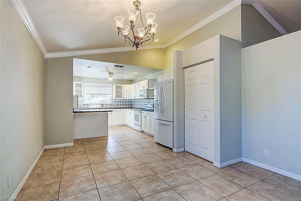 BONITA SPRINGS GOLF & COUNTRY CLUB - Residential