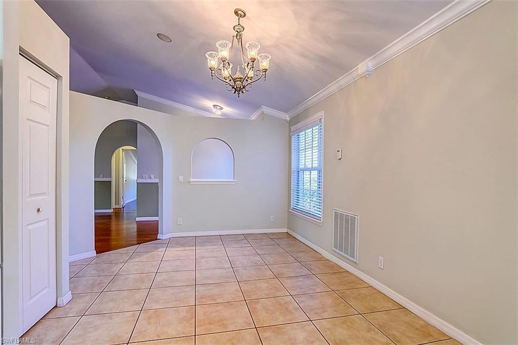 BONITA SPRINGS GOLF & COUNTRY CLUB - Residential