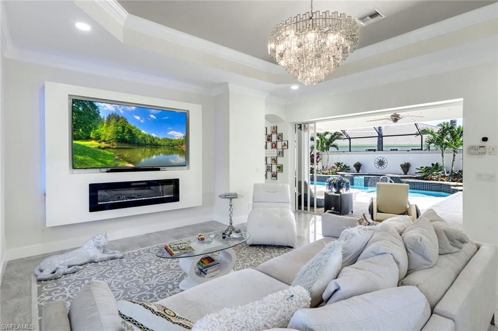 WOODMONT - Residential