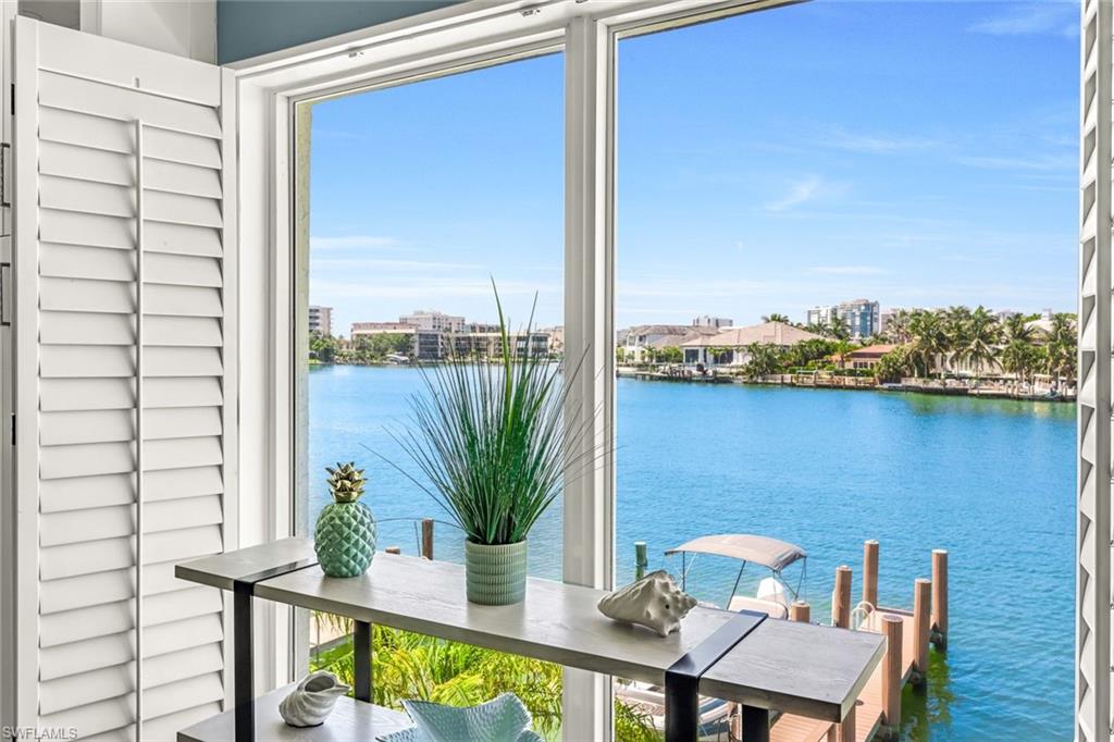 333 Harbour DR 201