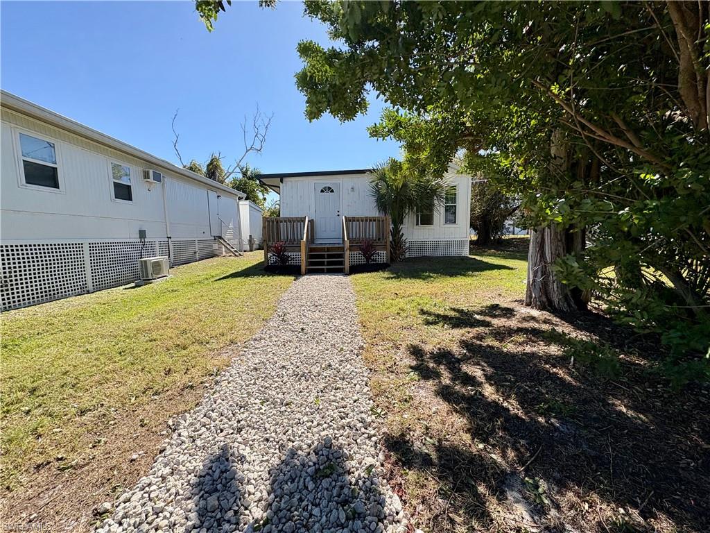 PINE ISLAND CENTER - Residential