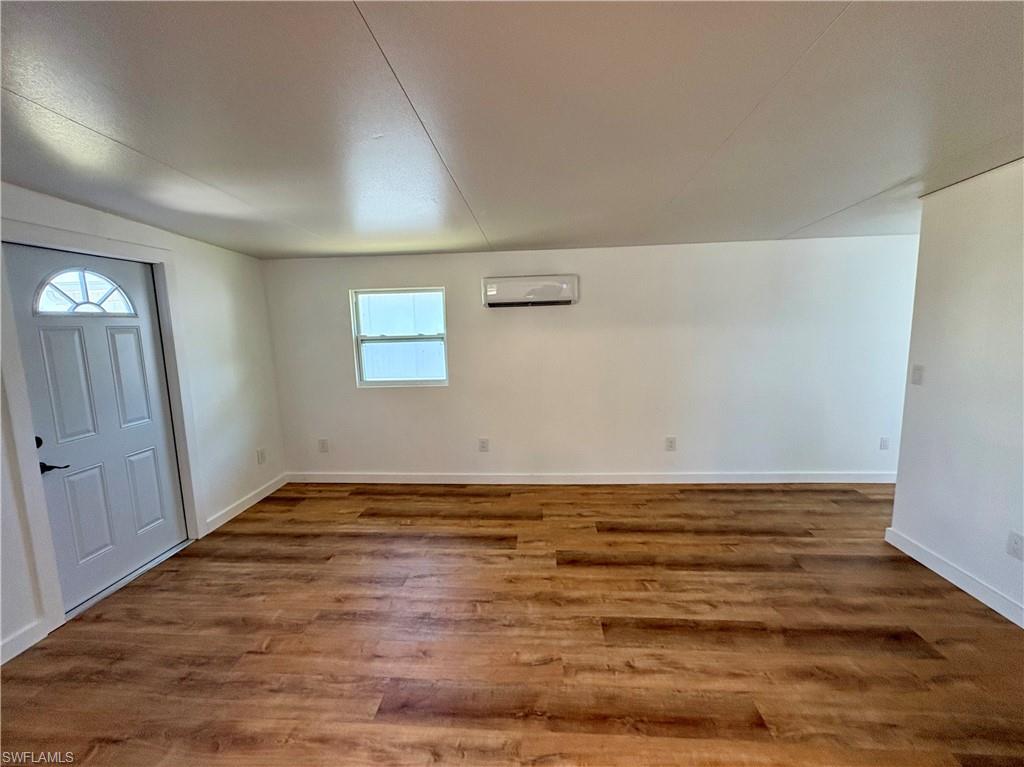 PINE ISLAND CENTER - Residential