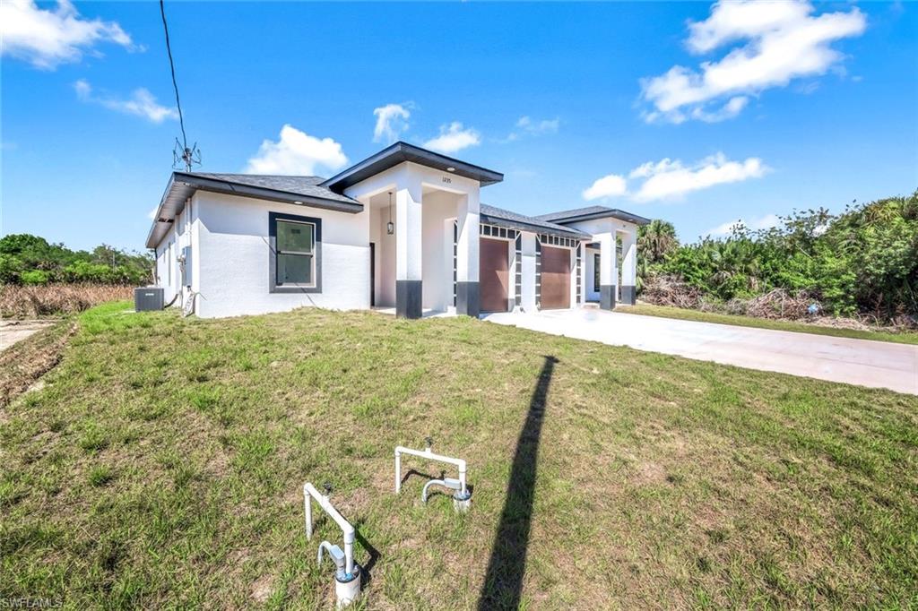 LEHIGH ACRES - Residential