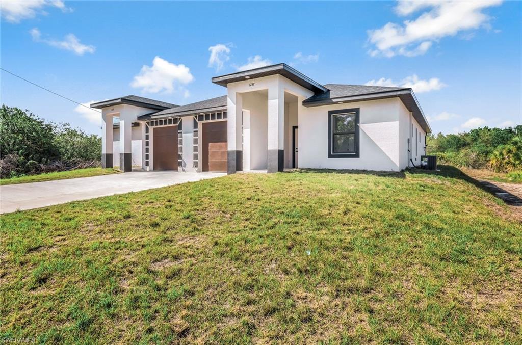 LEHIGH ACRES - Residential