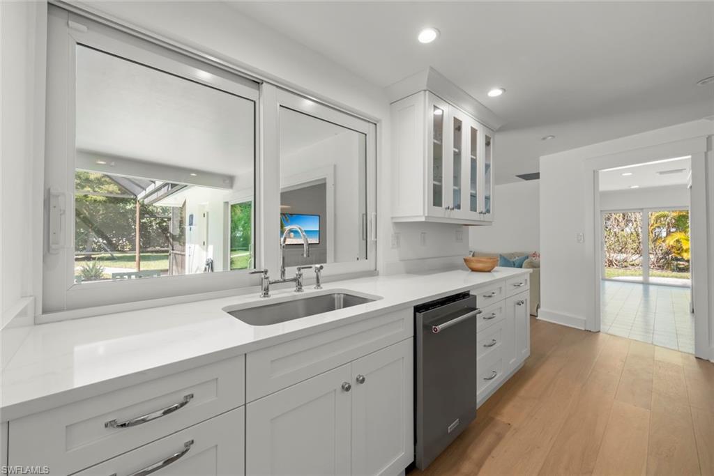 SANIBEL ESTATES - Residential