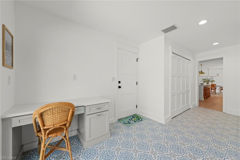 SANIBEL ESTATES - Residential