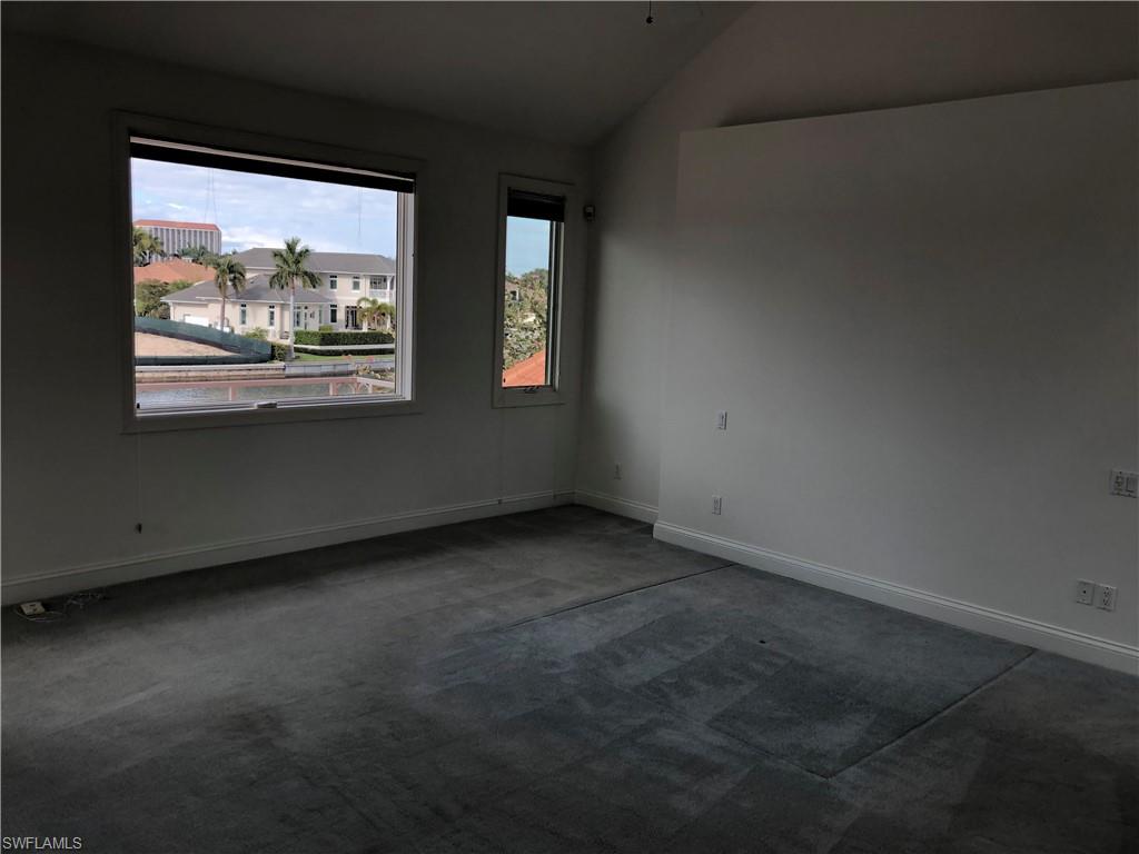 PARK SHORE - Residential