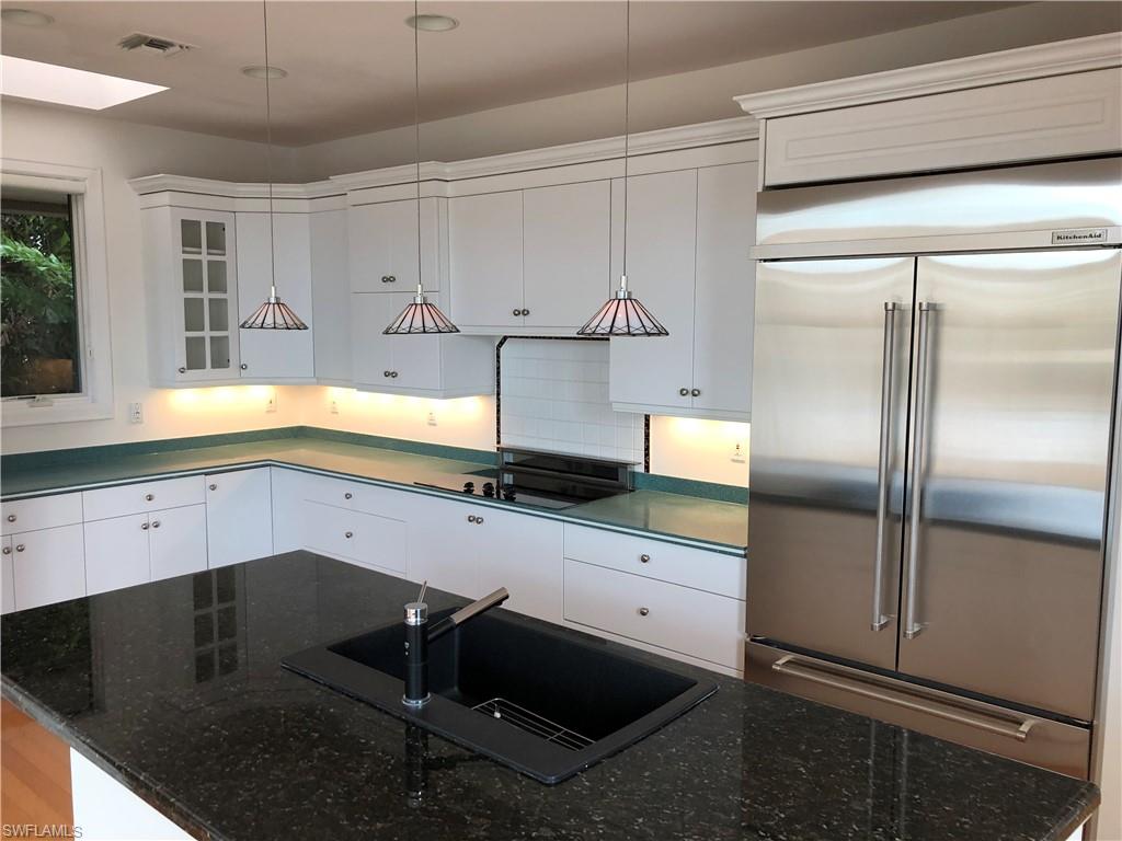 PARK SHORE - Residential