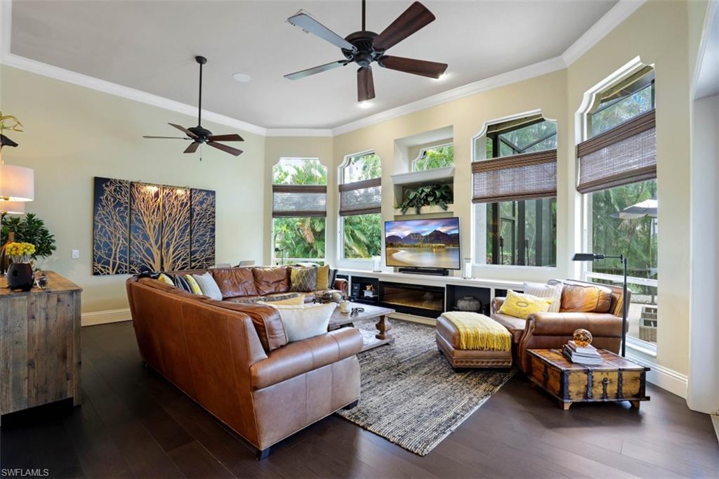 MARBLEHEAD MANOR - Residential