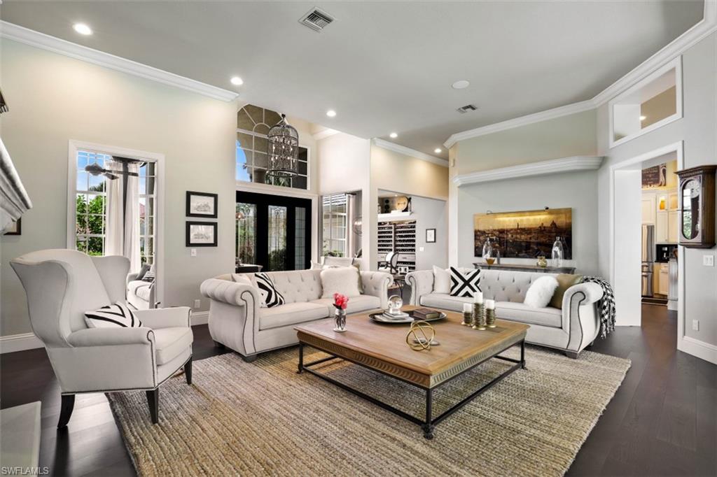 MARBLEHEAD MANOR - Residential