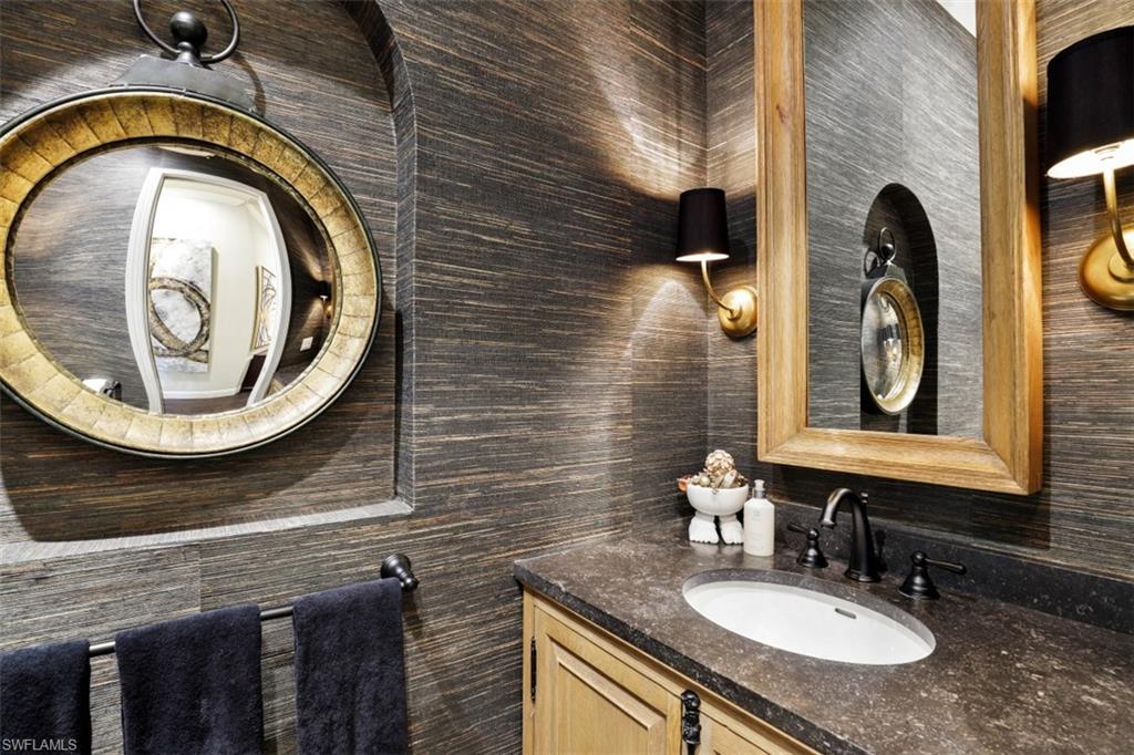 MARBLEHEAD MANOR - Residential