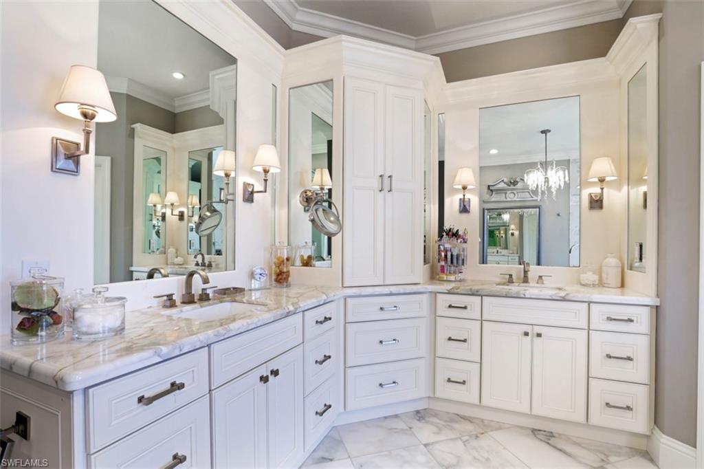 MARBLEHEAD MANOR - Residential