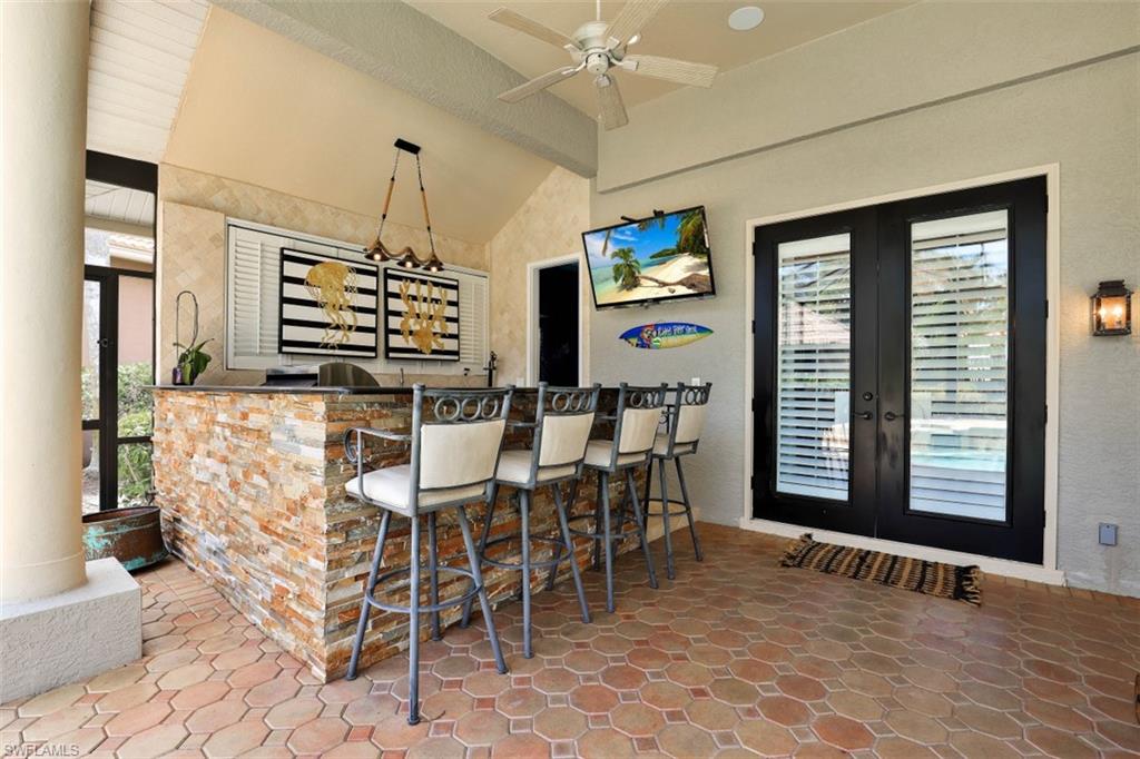 MARBLEHEAD MANOR - Residential