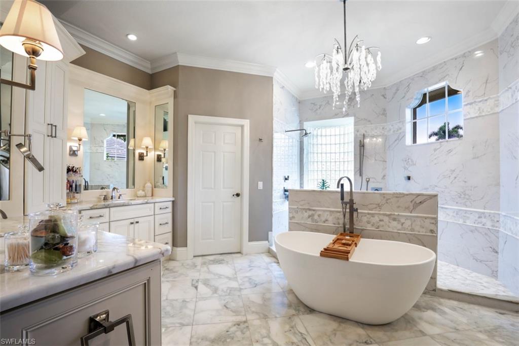 MARBLEHEAD MANOR - Residential