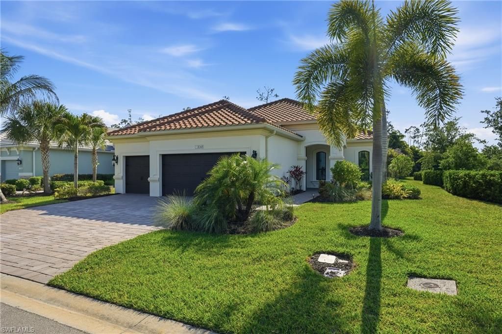 Photo of 8368 Preserve Point DR, FORT MYERS, FL 33912 (MLS # 226017374)