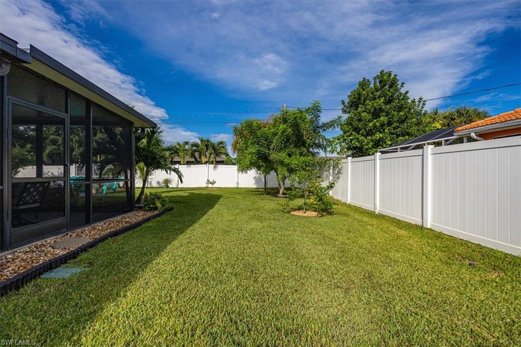 CAPE CORAL - Residential