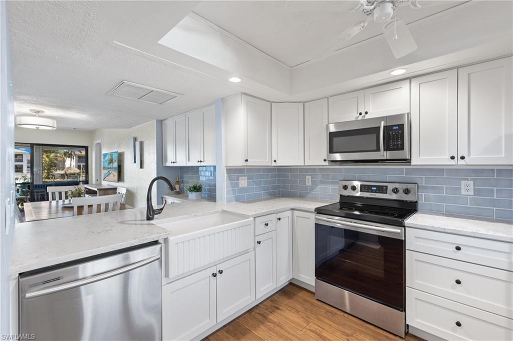 RUBICAN VISTA CONDO - Residential