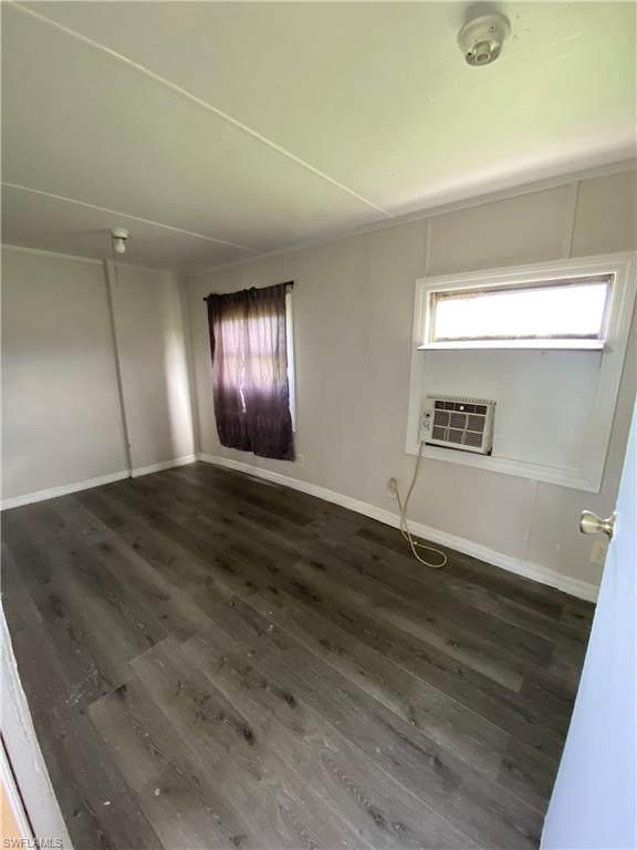 SUNCOAST ESTATES UNREC - Residential Lease