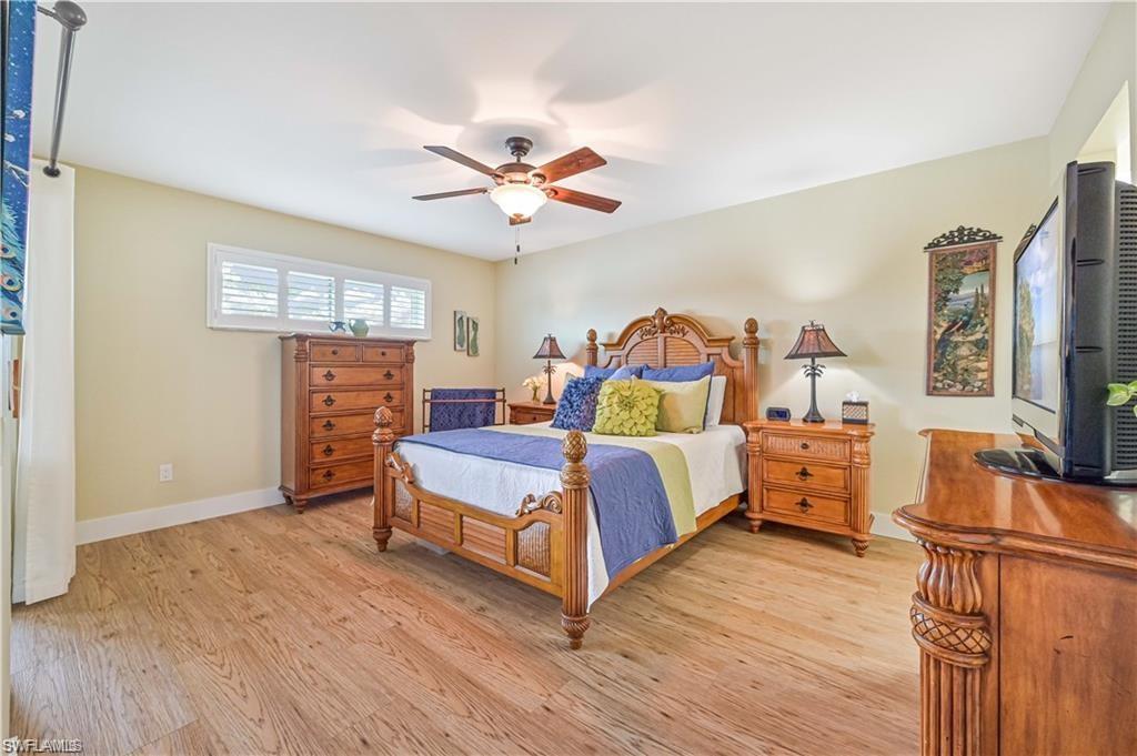 ISLAND PARK VILLAGE - Residential