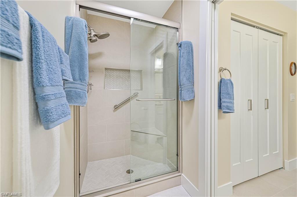 ISLAND PARK VILLAGE - Residential