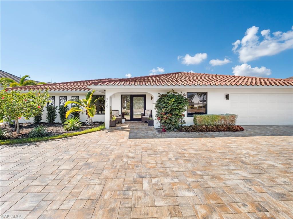 TOWN AND RIVER - Residential