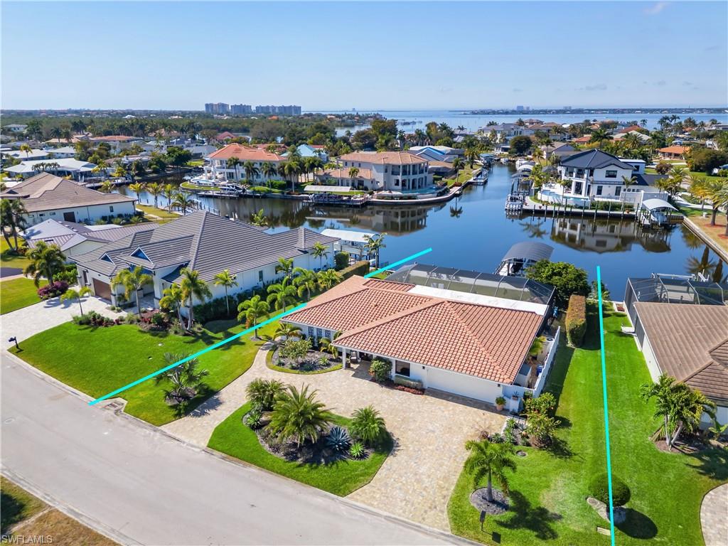 TOWN AND RIVER - Residential