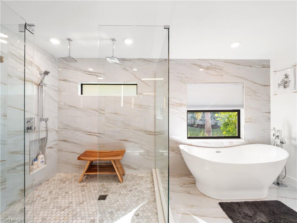 TOWN AND RIVER - Residential