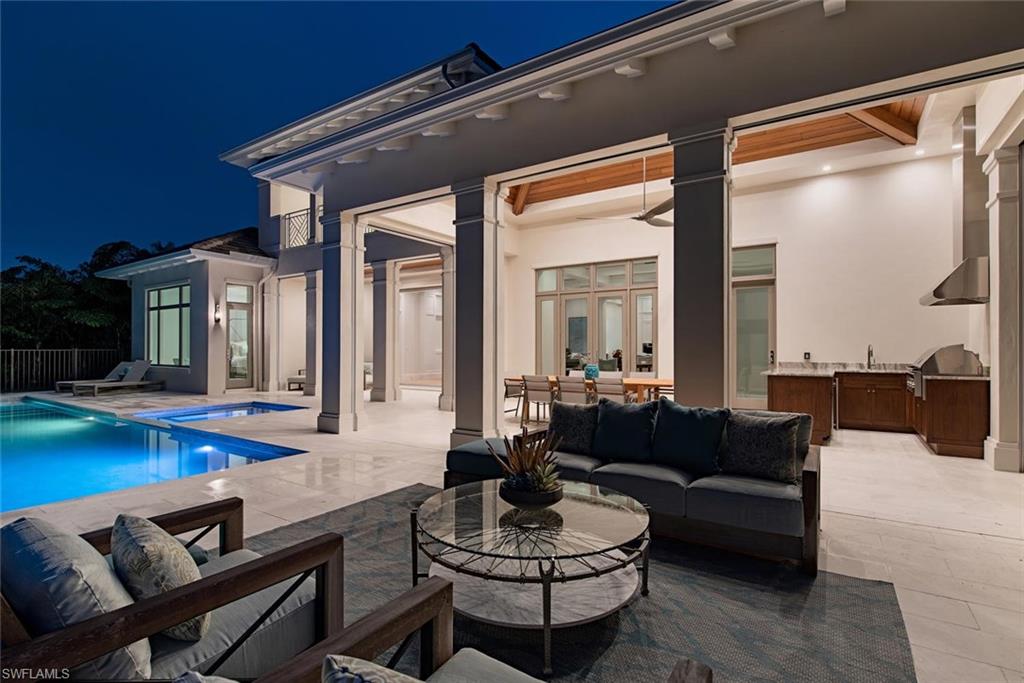 PARK SHORE - Residential