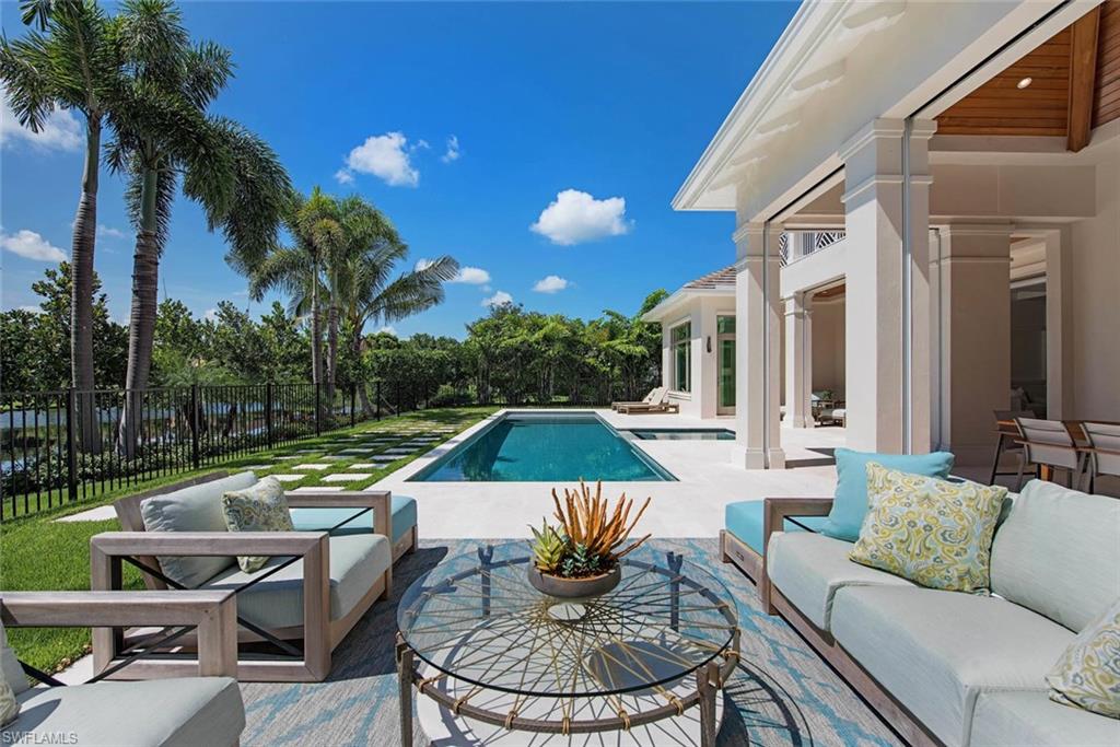 PARK SHORE - Residential