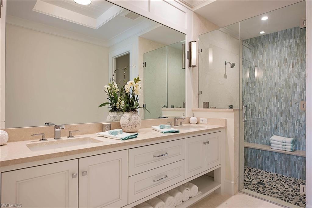 PARK SHORE - Residential