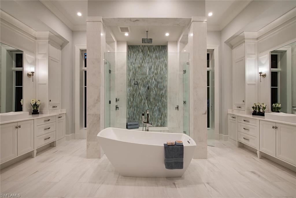 PARK SHORE - Residential