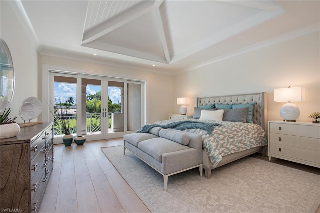 PARK SHORE - Residential