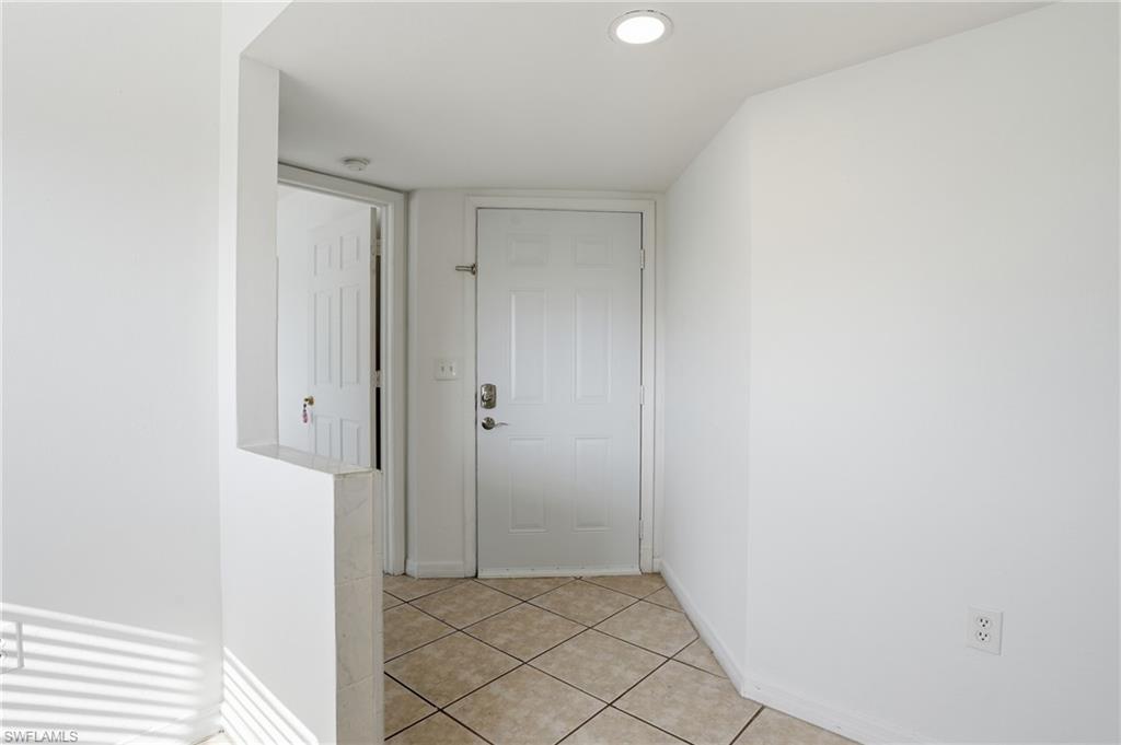 NAPLES GREEN - Residential