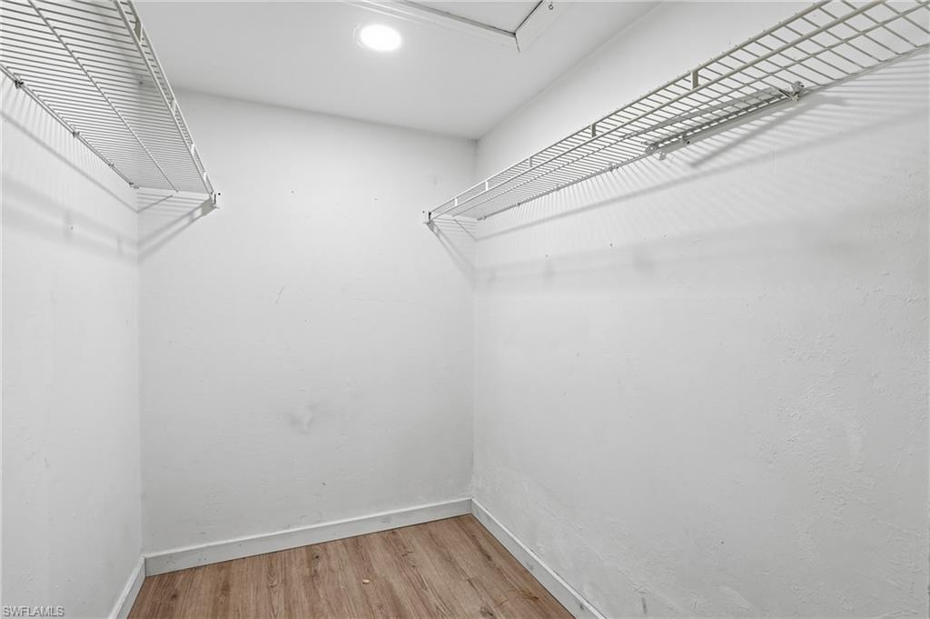 NAPLES GREEN - Residential