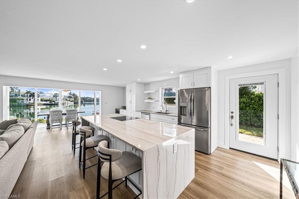 AMBASSADOR CLUB - Residential Lease