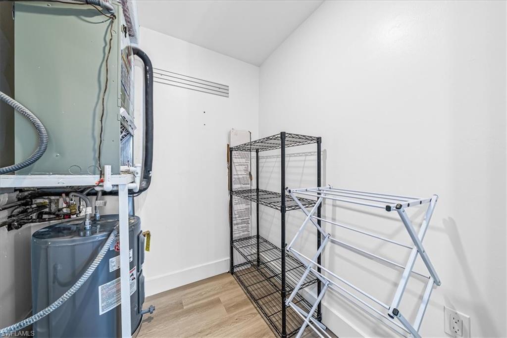 AMBASSADOR CLUB - Residential Lease