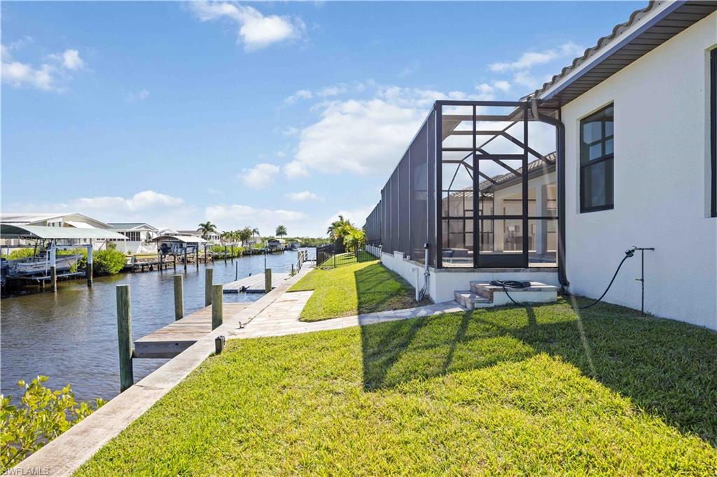 WINDWARD ISLE - Residential